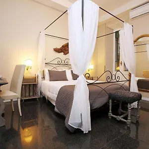 Amica 2* Rome