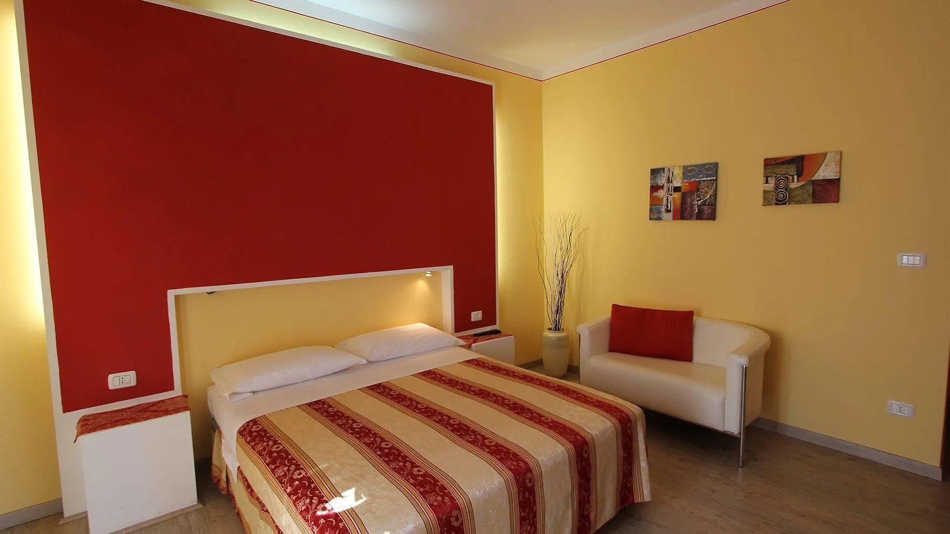 B&B Accademia contacts
