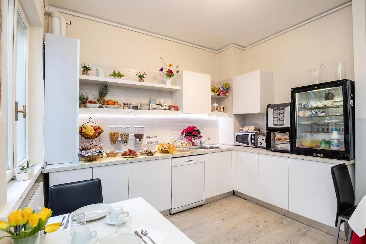 ** Bed & Breakfast B&B Accademia Verona Italy